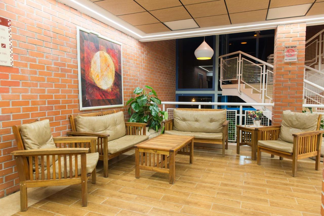 Hi - Shlomi Hostel Shelomi Exterior photo