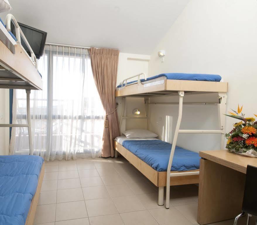 Hi - Shlomi Hostel Shelomi Exterior photo